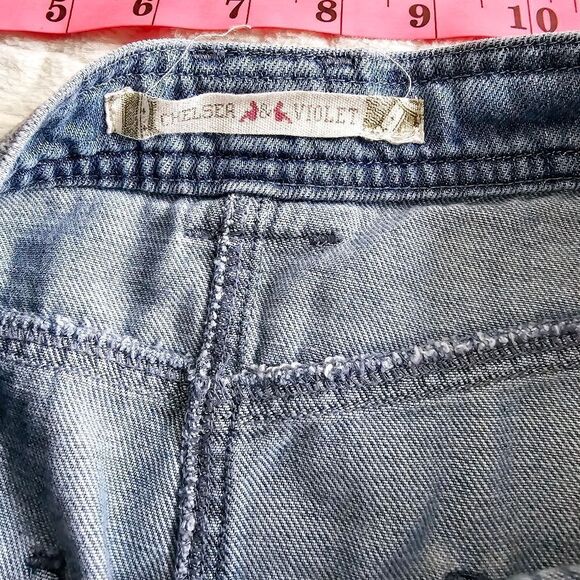 Denim mini skirt buttons light weight distressed frayed 27 4 - Picture 4 of 6